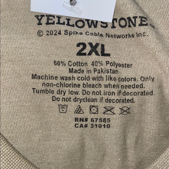 Yellowstone Rip tee - Picture 12 of 14